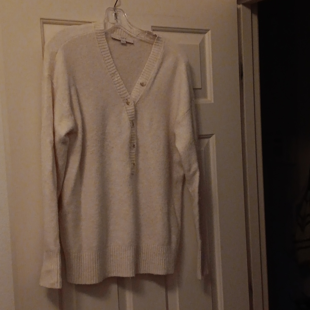 Cream v neck sweater